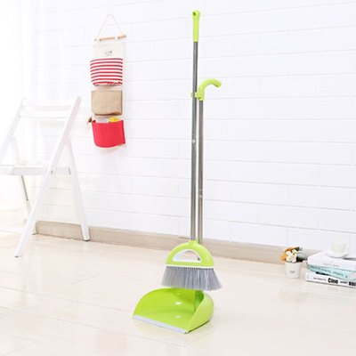 家用清洁新选择 绿色萌碎扫帚套装，打造清新居家生活